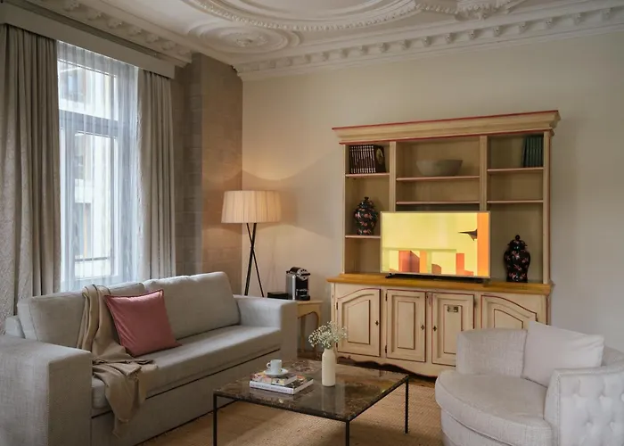Alden Suite Hotel Splügenschloss Zurich
